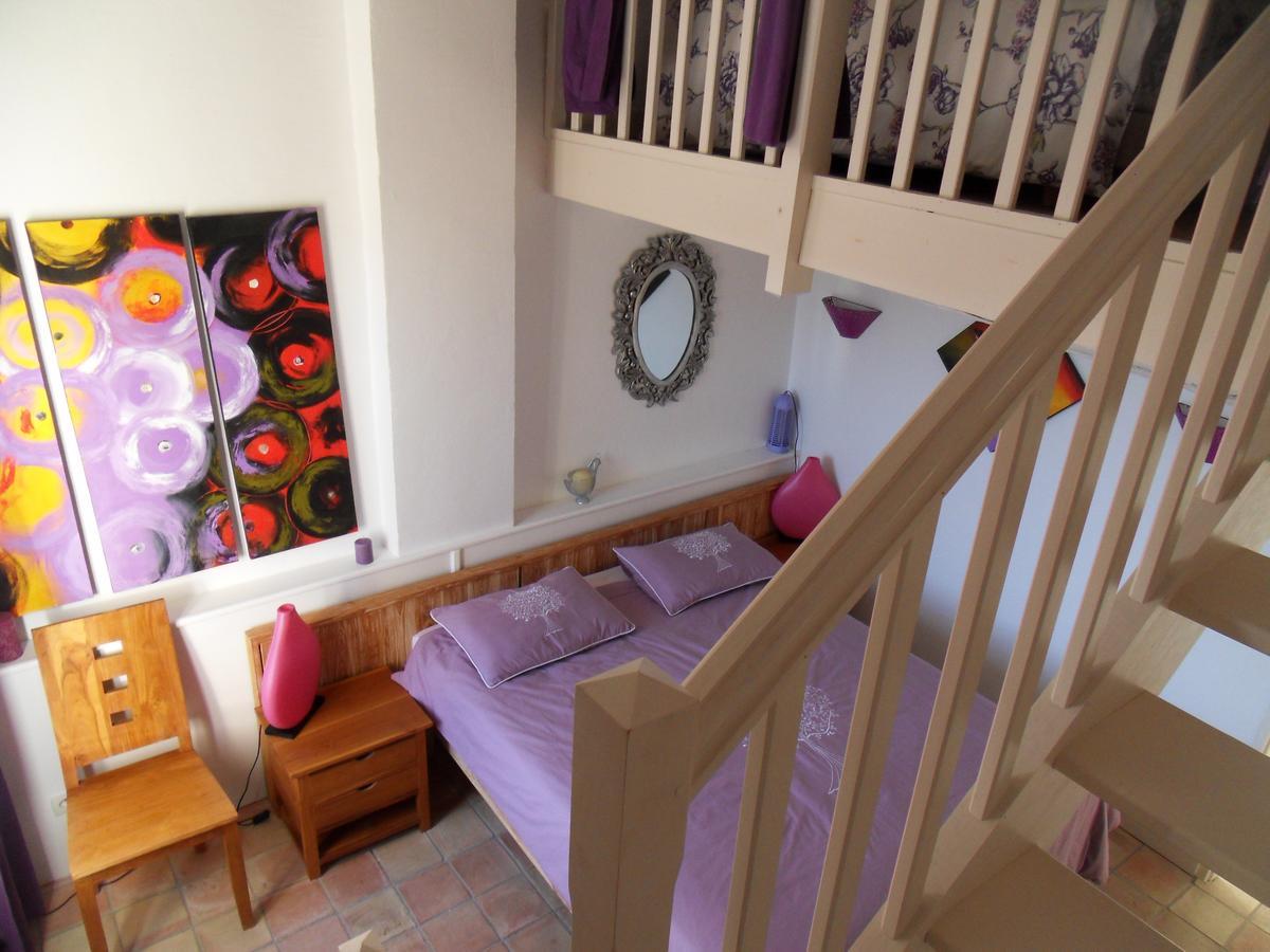 Domaine De L'Olibaou Bed and Breakfast Venelles Exteriör bild