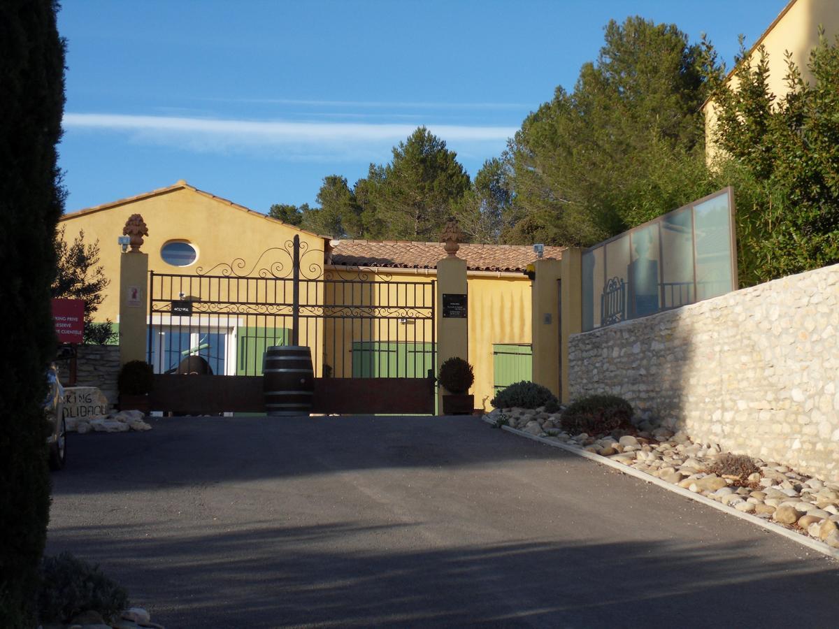 Domaine De L'Olibaou Bed and Breakfast Venelles Exteriör bild